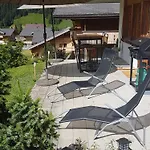 Stunning Gstaad With Mountain Views Apartment *