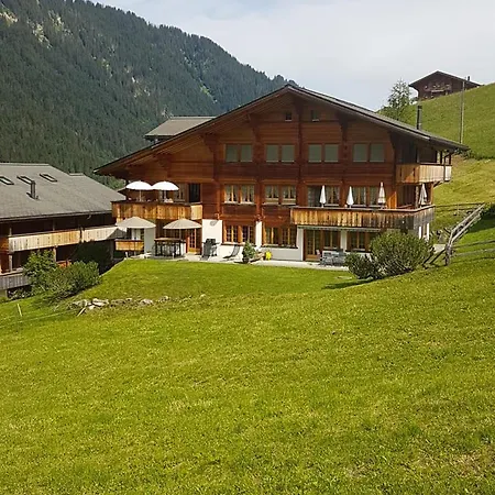 Stunning Gstaad With Mountain Views * Lauenen
